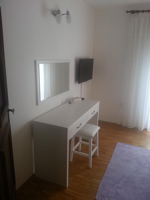 Apartments Barbara โรวีน ภายนอก รูปภาพ
